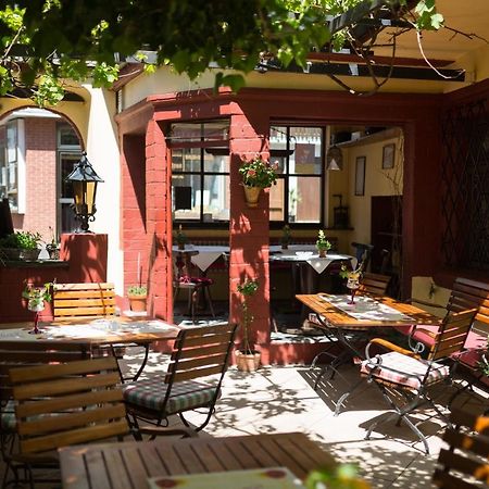 Hotel Reichsschenke Zum Ritter Gotz "Garni" เคิร์ฟ ภายนอก รูปภาพ