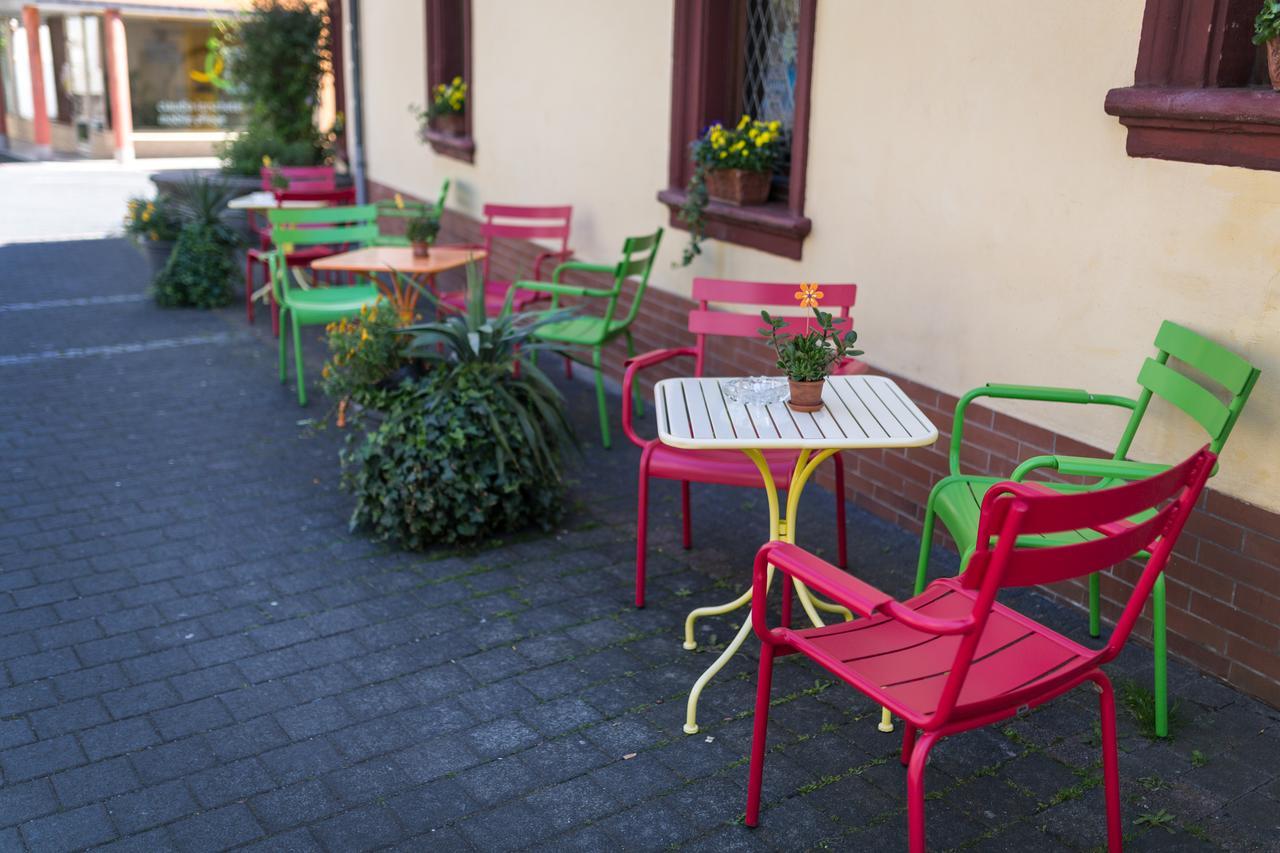 Hotel Reichsschenke Zum Ritter Gotz "Garni" เคิร์ฟ ภายนอก รูปภาพ