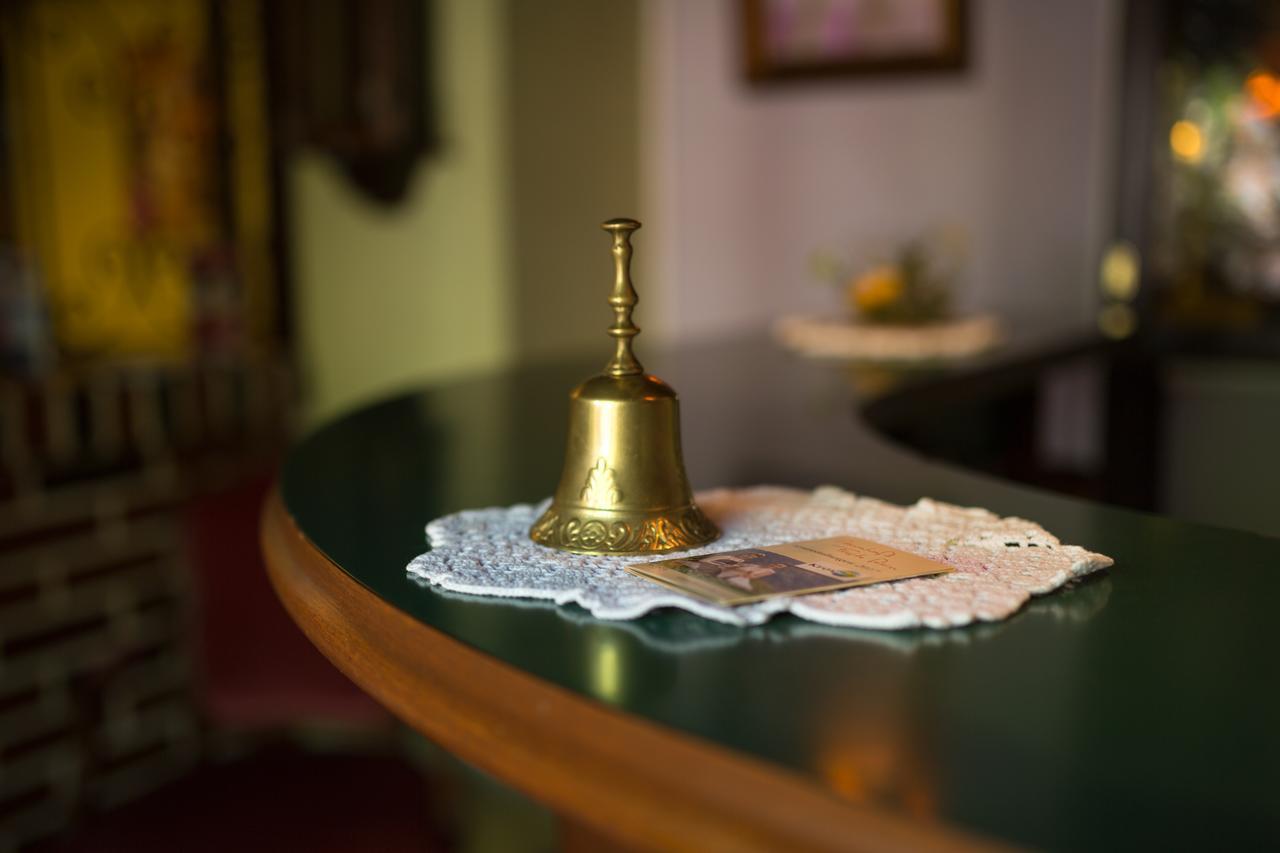 Hotel Reichsschenke Zum Ritter Gotz "Garni" เคิร์ฟ ภายนอก รูปภาพ